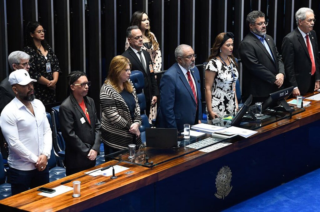 Sessão especial marca primeiro feriado nacional pelo Dia da Consciência Negra