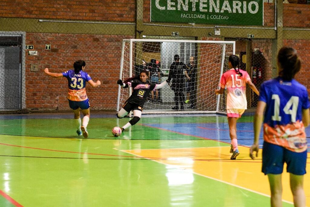 Semifinais do Municipal de Futsal Feminino serão disputados nesta sexta-feira no Colégio Centenário