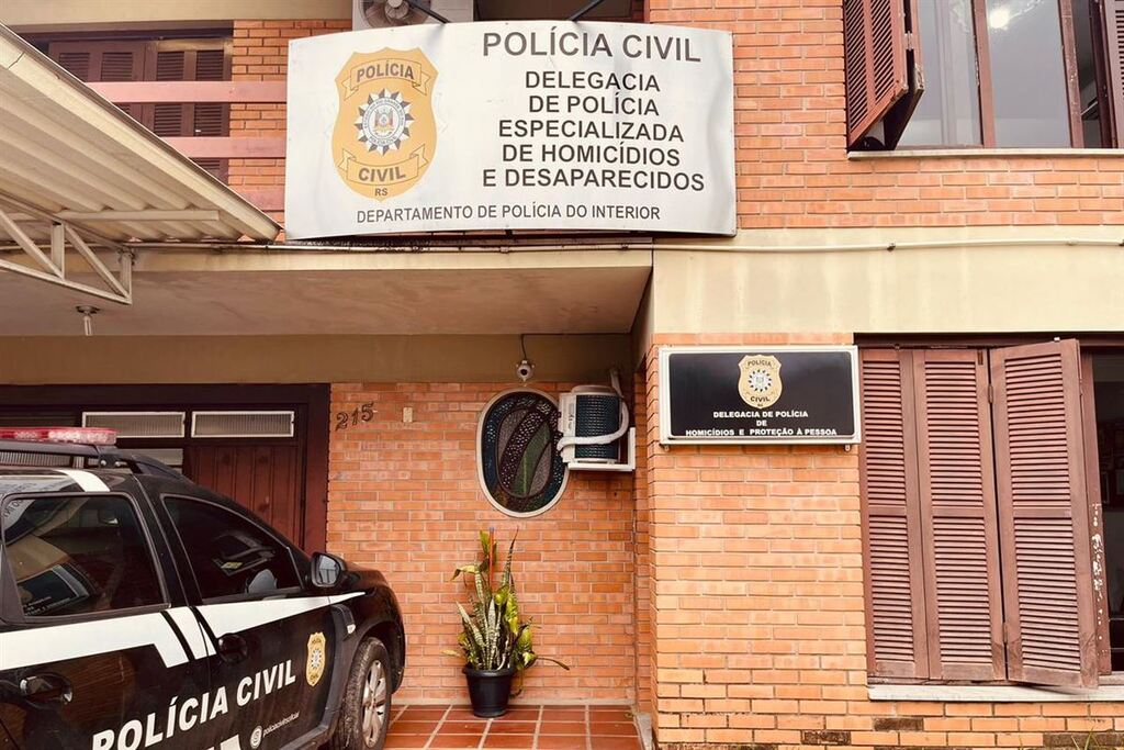 Jovem é presa por envolvimento em homicídio ocorrido em 2022 no Bairro Passo D'Areia em Santa Maria