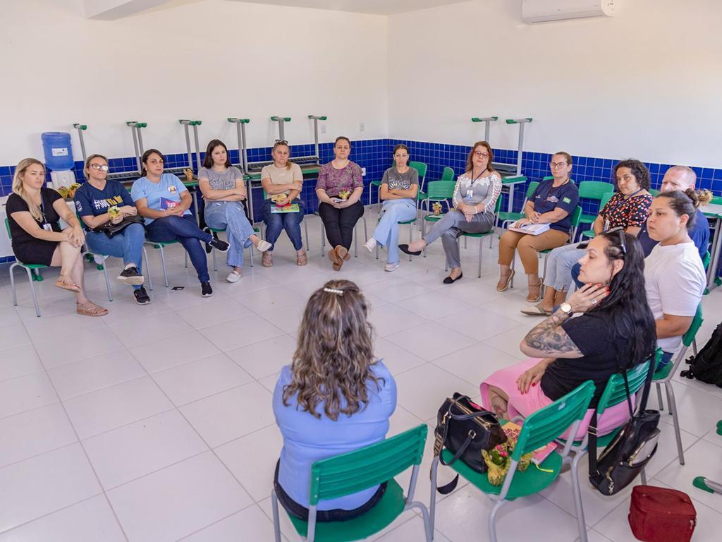COORDENADORES DISCUTEM O ENCERRAMENTO  DO ANO LETIVO EM PASSO DE TORRES