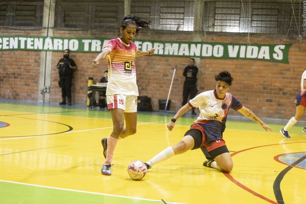 Final do Municipal de Futsal Feminino será disputada nesta terça-feira