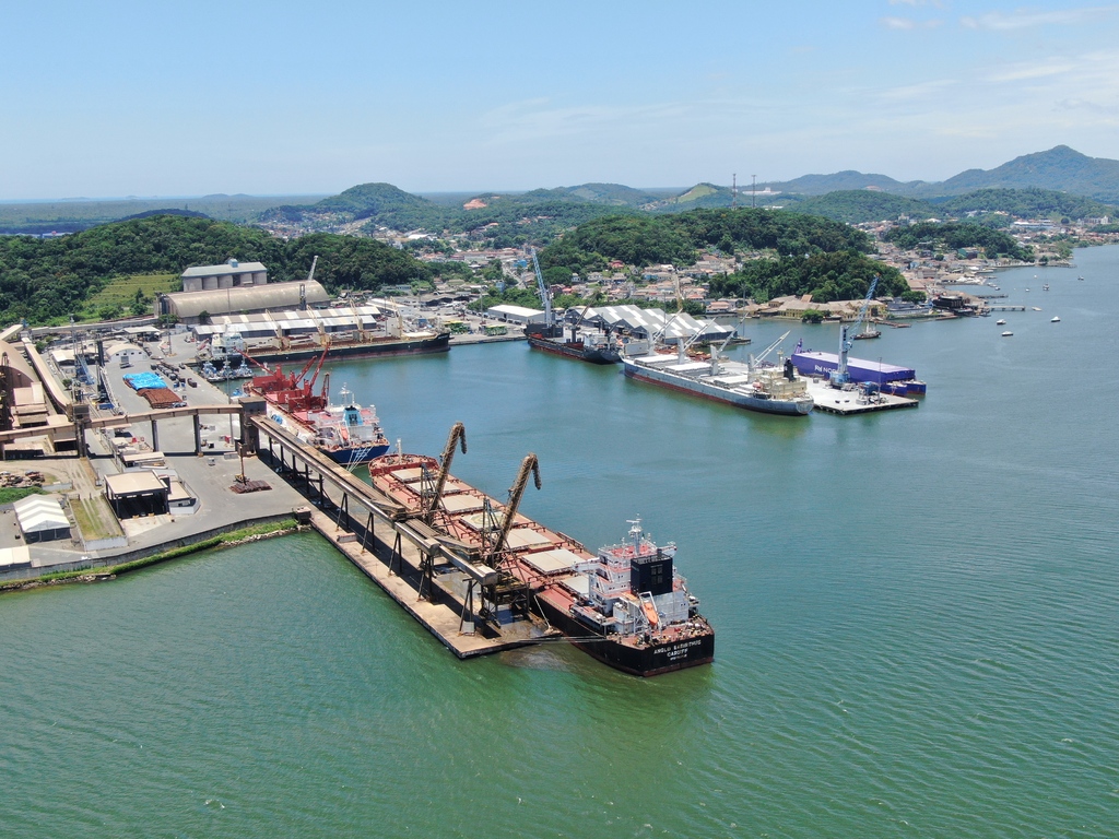 Exportações no Porto de São Francisco alcançam 1,1 milhão de toneladas em outubro e batem recorde histórico