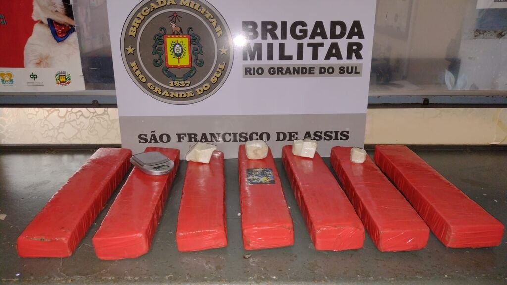 Brigada Militar apreende mais de 6 quilos de drogas em São Francisco de Assis