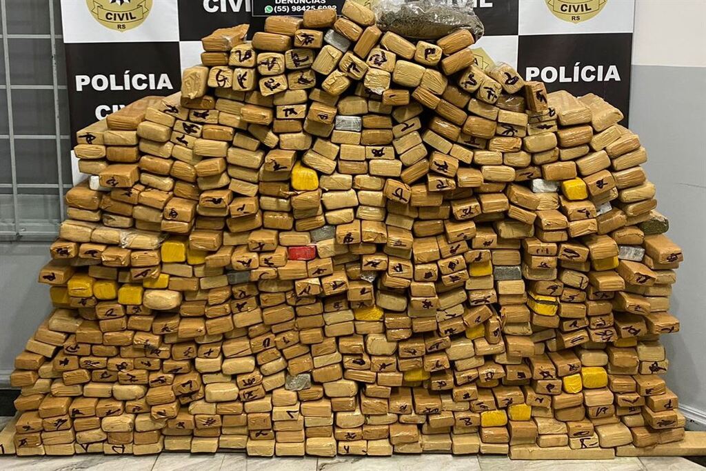 Foto: Polícia Civil - Em maio, 551 kg de maconha foram aprendidos na BR-101, em Osório, no litoral norte, pela equipe da Draco