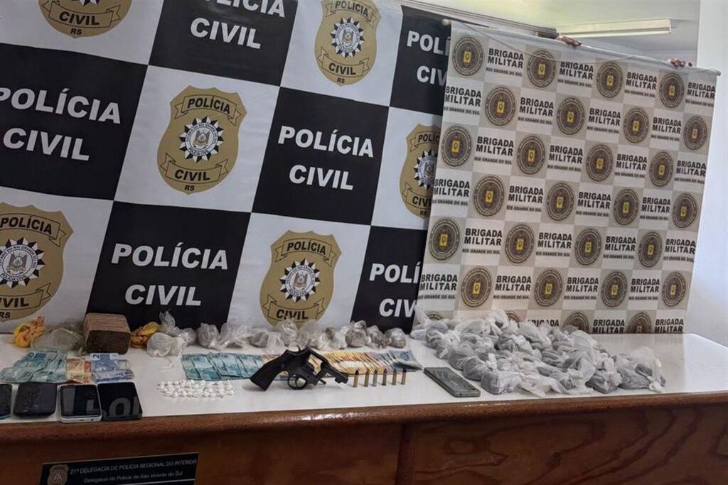 Operação Marcola prende cinco pessoas e apreende drogas e armas em São Vicente do Sul