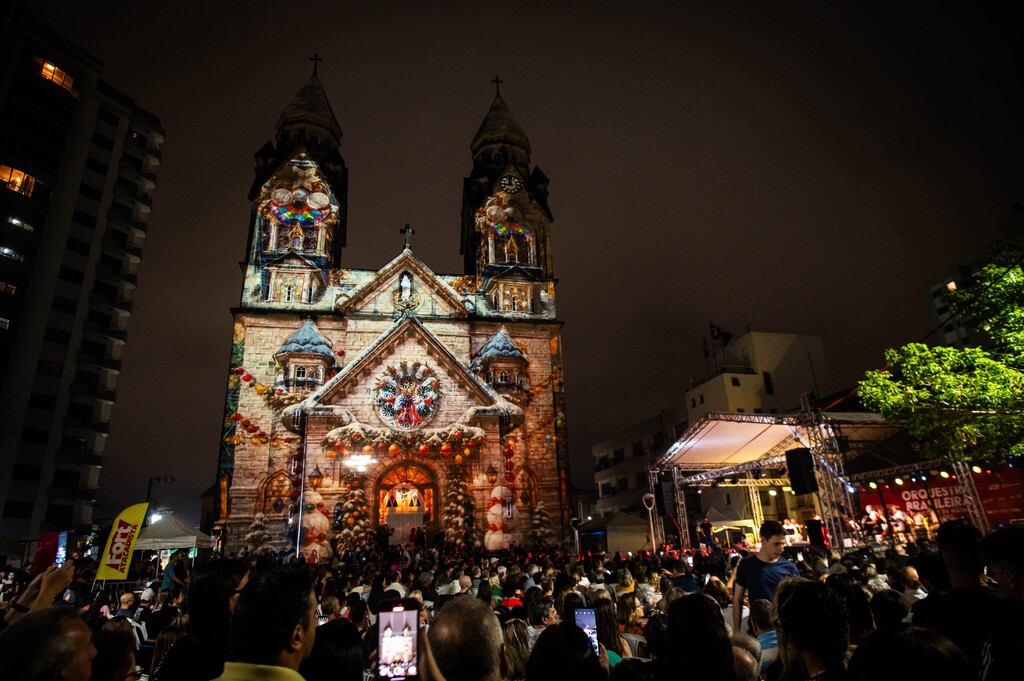 Concerto na Praça João Ribeiro celebra o verdadeiro espírito de natalino