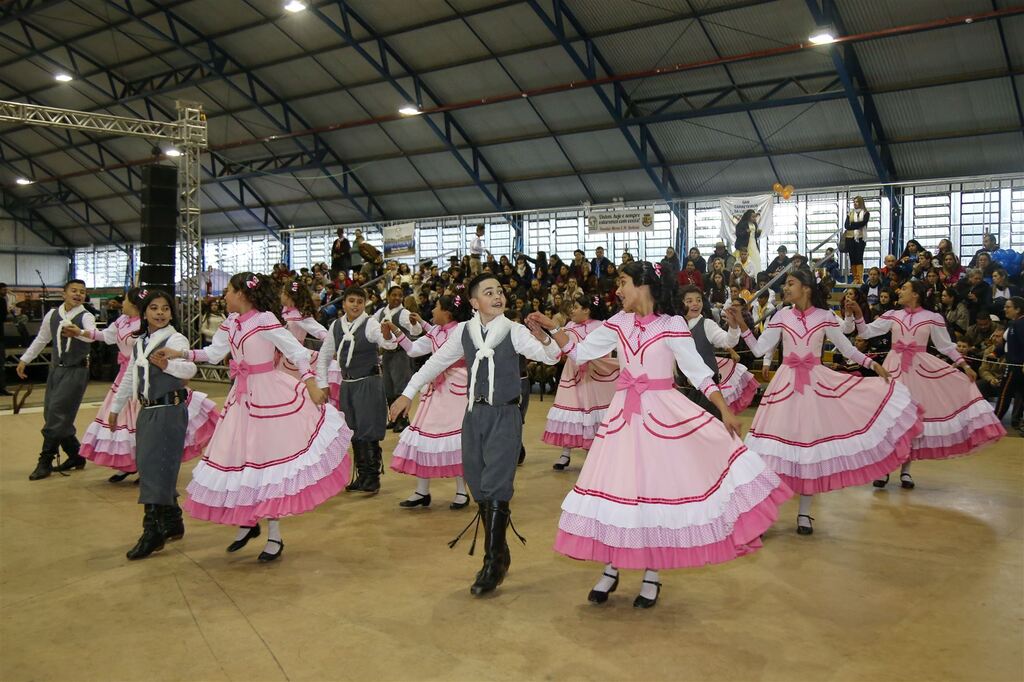 título imagem FestMirim reúne invernadas de todo o Estado até domingo