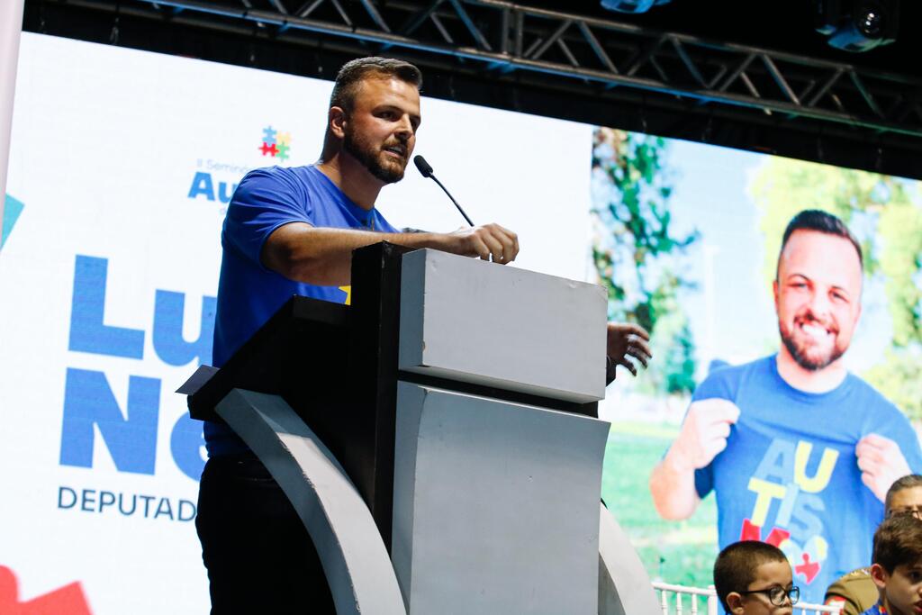  Lucas Neves confirma repasse de recursos para terapias de TEA