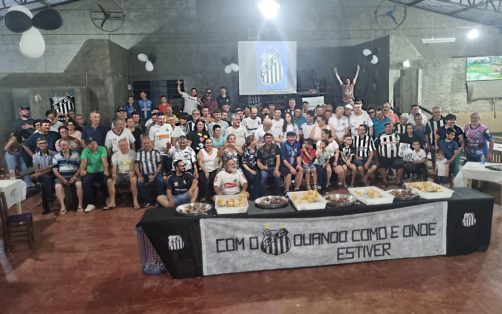 S A N T O S,   S E M P R E   S A N T O S......