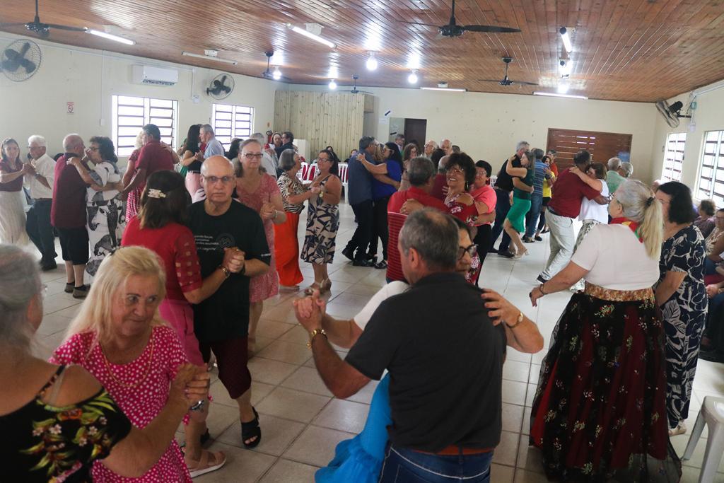 GRUPO ALEGRIA DA TERCEIRA IDADE REALIZA EVENTO DE ENCERRAMENTO DAS ATIVIDADES DE 2024 EM SÃO JOÃO DO SUL