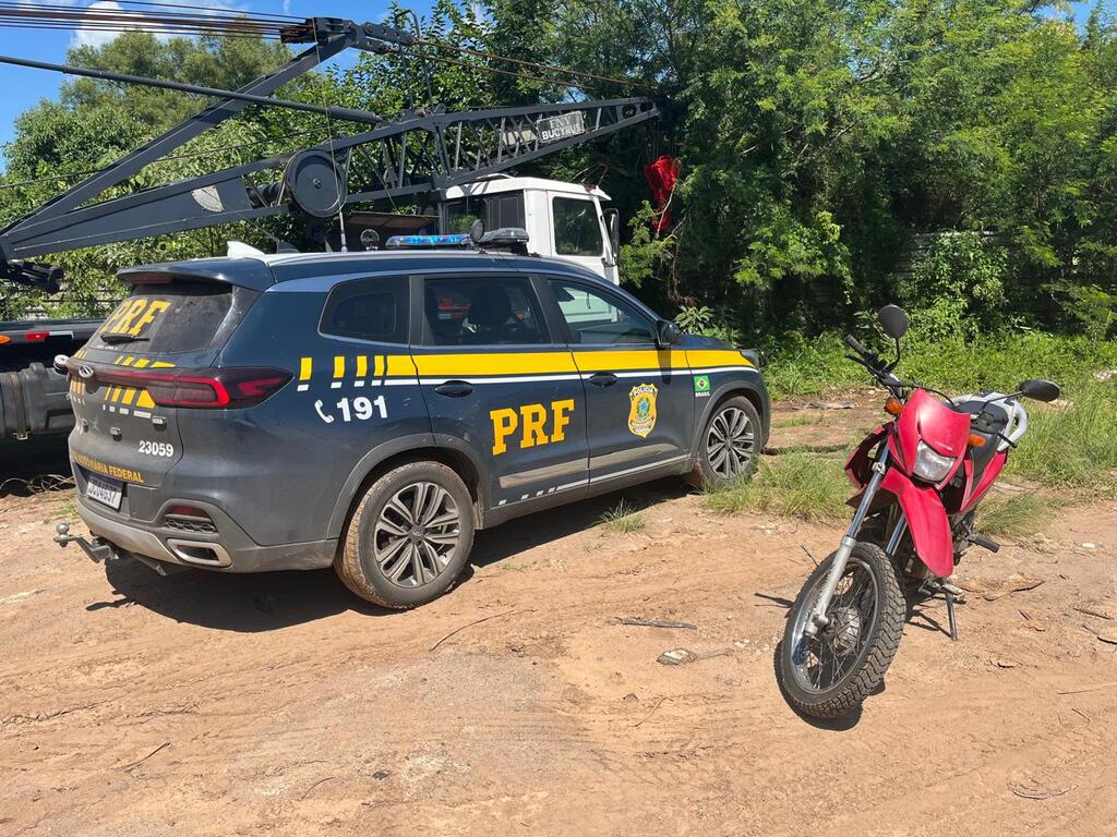 PRF apreende moto com mais de R$ 650 mil em multas e 219 infrações vencidas em Santa Maria