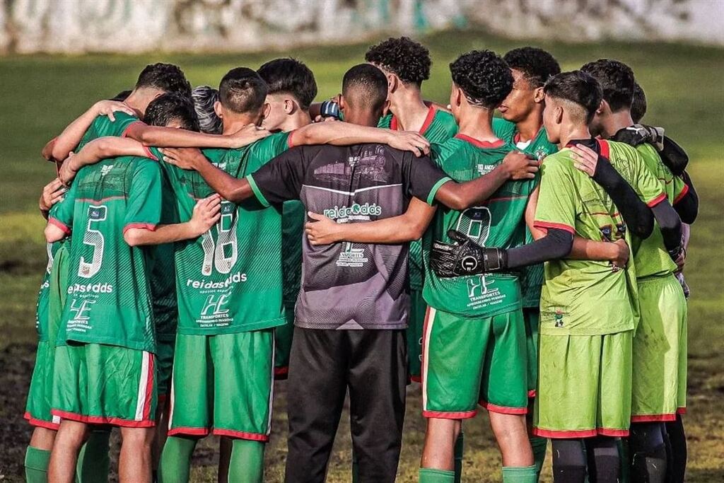 Foto: Gabriel Haesbaert (Minha Foto Em Jogo) - Meninos do Periquito encaram o Juventus de Teutônia no CT Cristal, em Porto Alegre, domingo