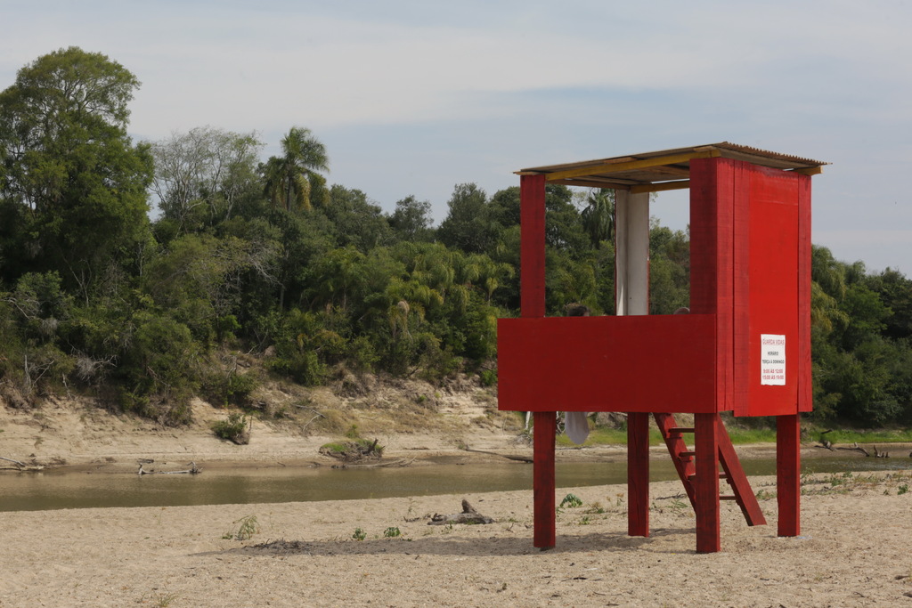 Bombeiros informam horários das guaritas ativas nos balneários da região para a virada do ano