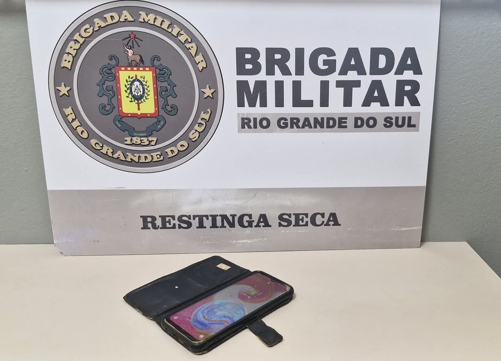 Homem é preso por furtar celular de dentro de caminhão em Restinga Sêca