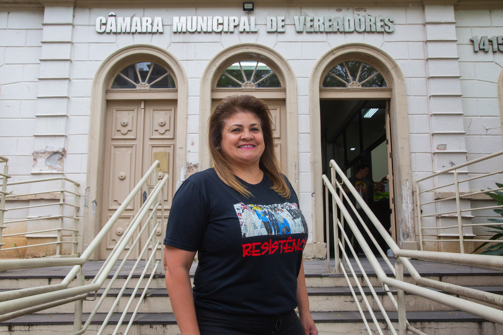 Do trem da Fronteira às lições em sala de aula e na política: a trajetória da vereadora Helen Cabral