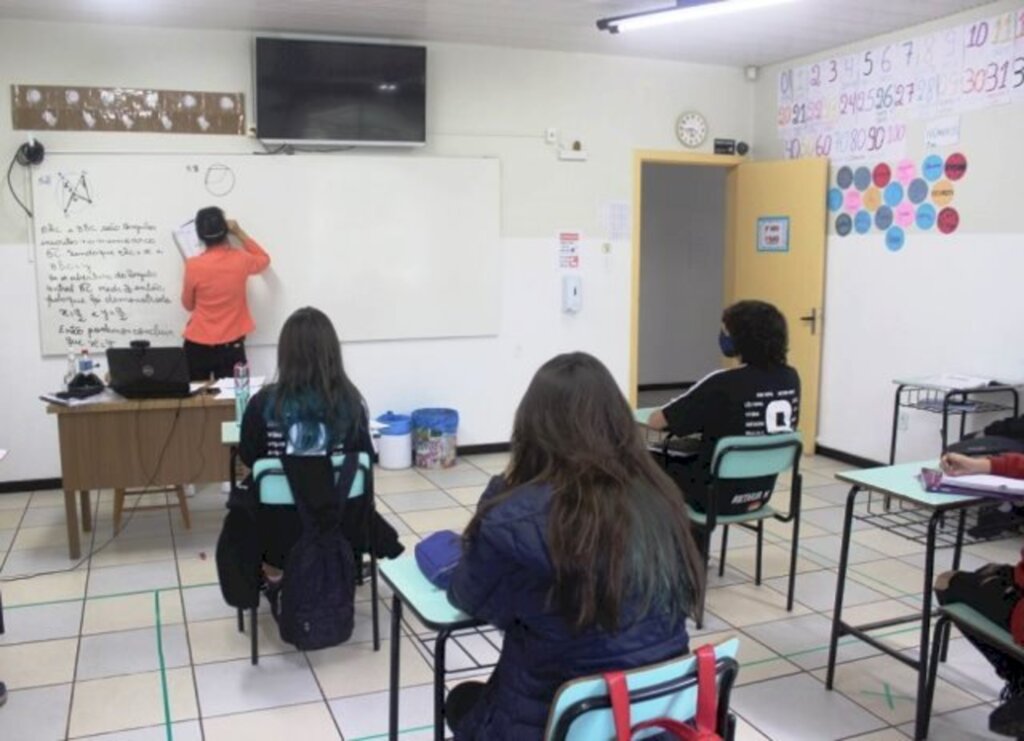 Educação com novas regras