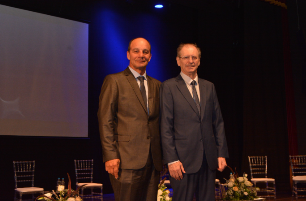 Vilson Sartori e Jorge Dresch são empossados prefeito e vice de Joaçaba