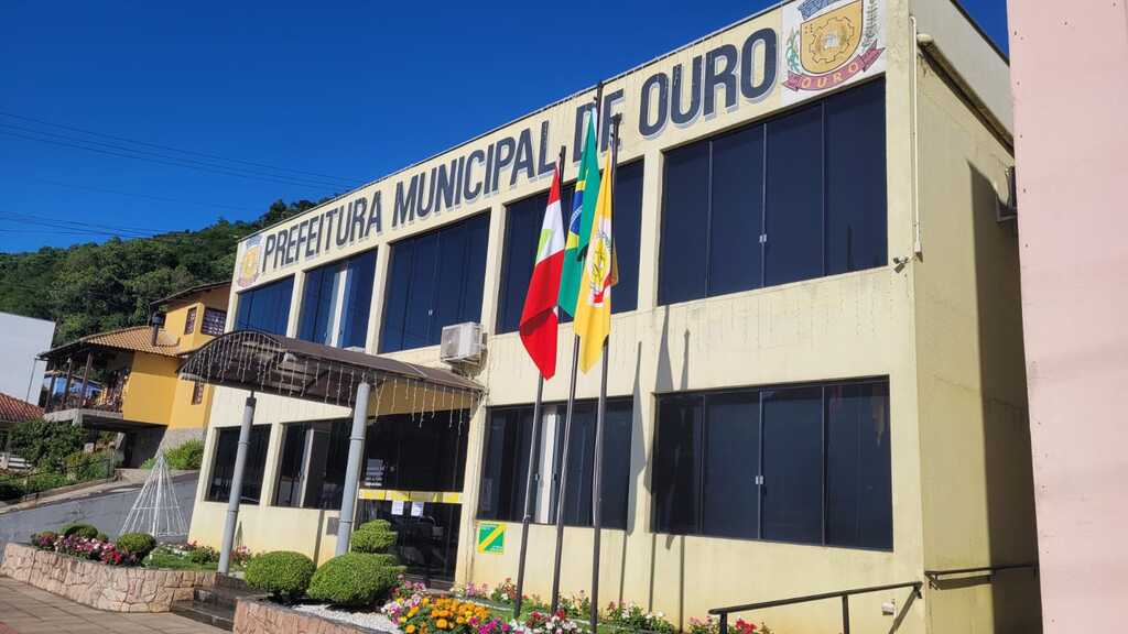 Confira como está o atendimento ao público na Prefeitura de Ouro neste começo de janeiro