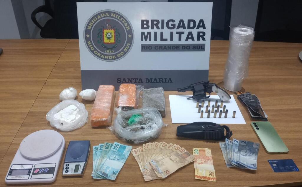 Homem é preso por tráfico de drogas após perseguição policial em Santa Maria