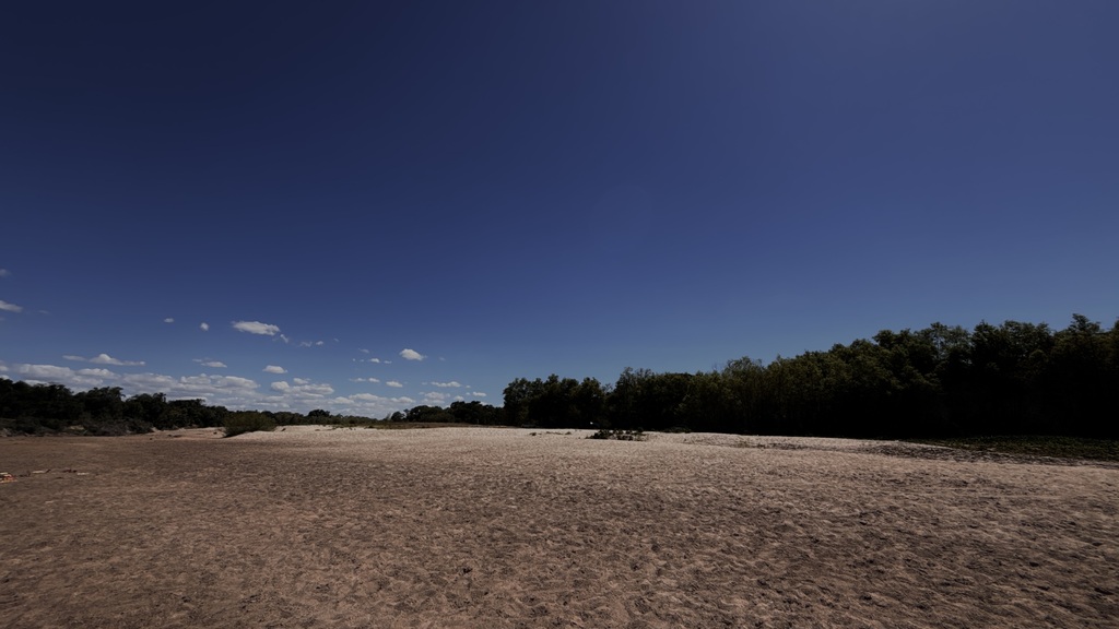 ⛱️Tempo seco, calor e lazer marcam o primeiro final de semana do ano no Balneário Passo do Verde em Santa Maria