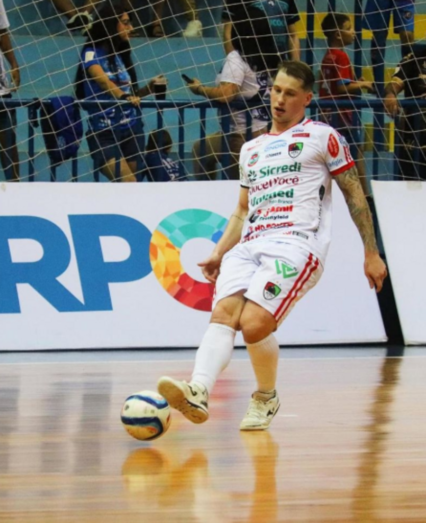 Joaçaba Futsal contrata o pivô José, ex-Chopinzinho