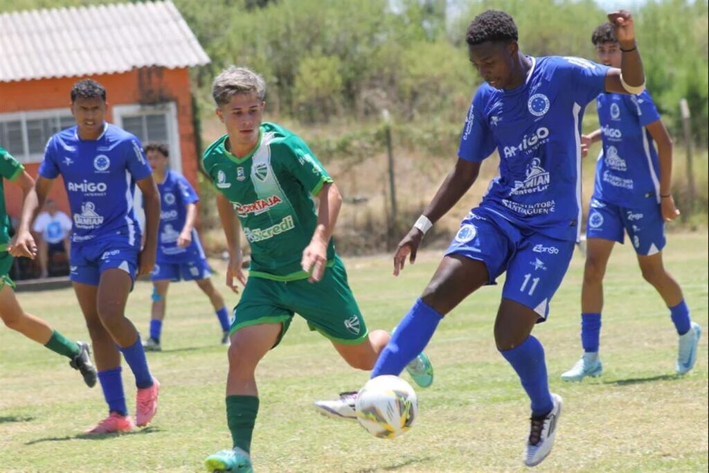 título imagem Copa Santiago de Futebol Juvenil volta a ser disputada