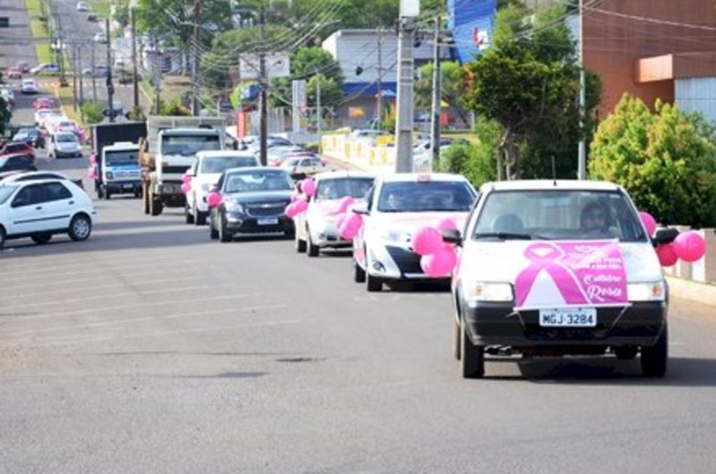 Carreata do Movimento Rosa