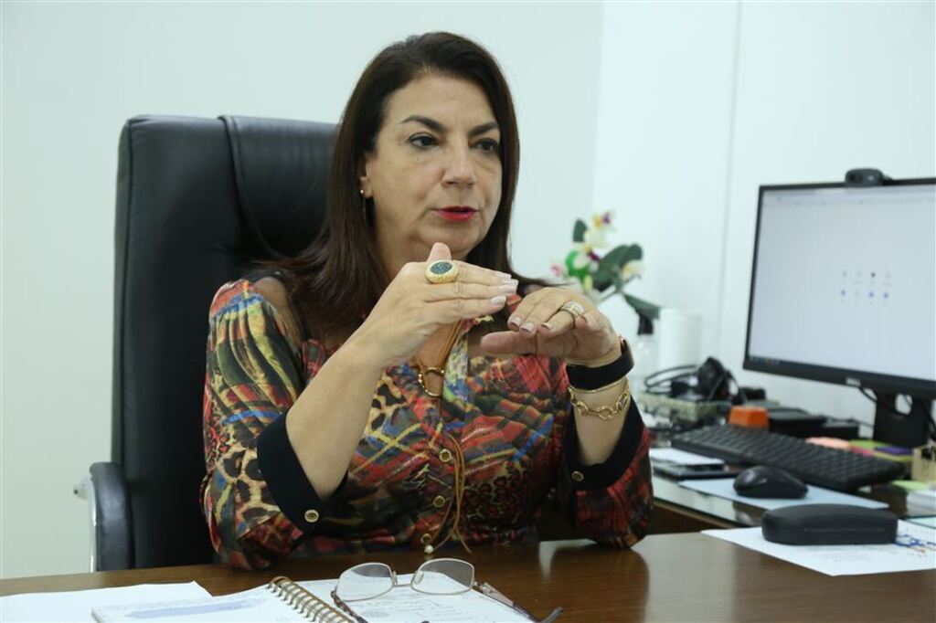 Vice-reitora Martha Adaime confirma pré-candidatura