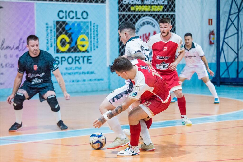 título imagem Copa Regional Paniz Sports: os quatro jogos de ida das oitavas de final já foram realizados