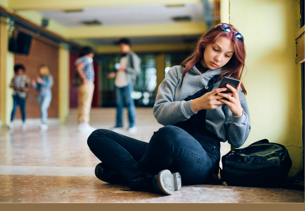 Imagem Artigo Geral Lei restringe uso de celulares nas escolas