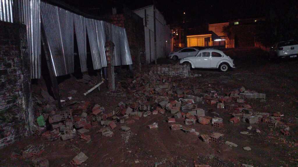 Chuva causa transtornos em Santa Maria na noite desta quinta-feira