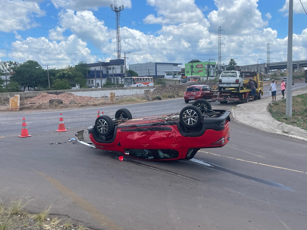 Colisão na BR-392 em Santa Maria deixa quatro pessoas feridas, incluindo uma bebê