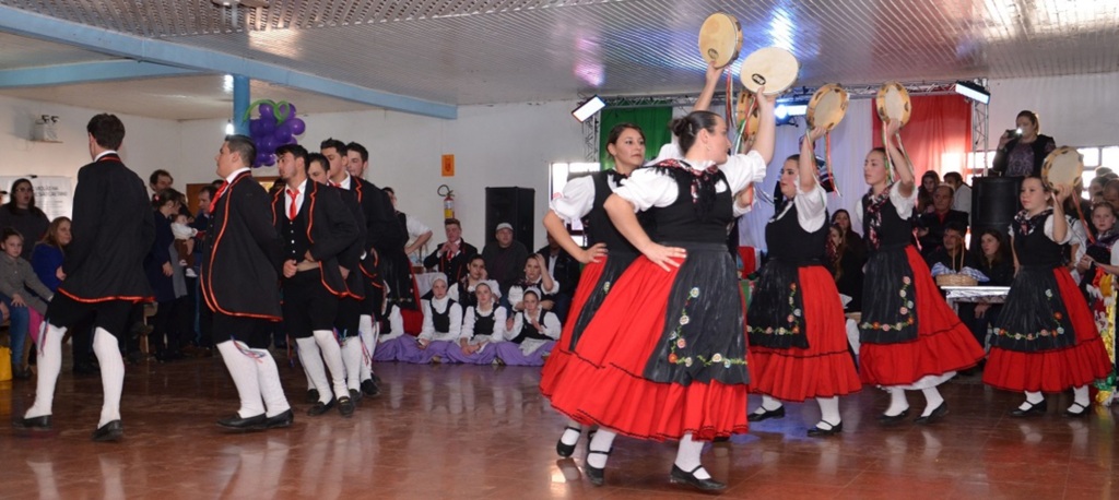 Organização das festas tradicionais