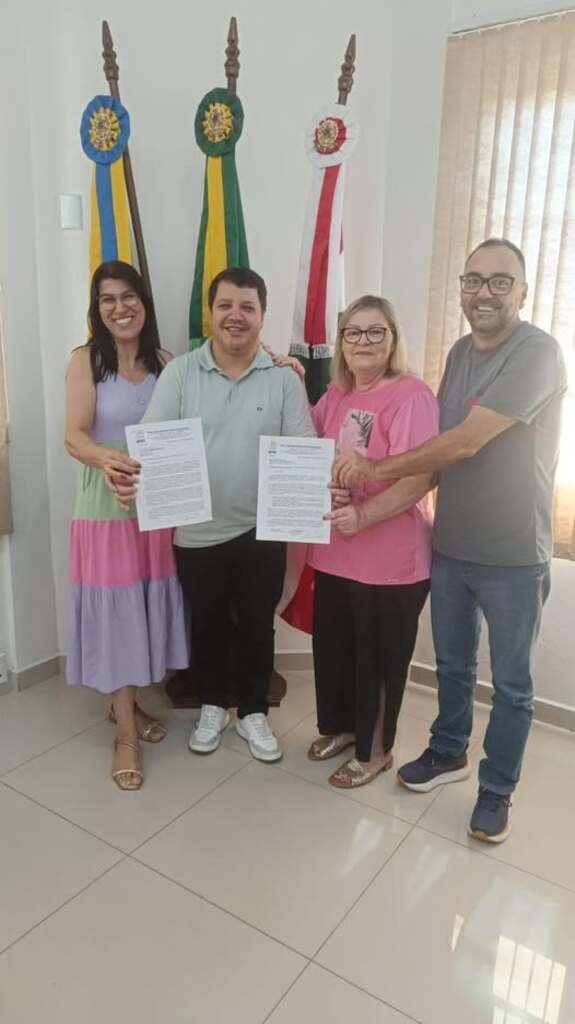 DIRETORIA DA APAE E ADMINISTRAÇÃO MUNICIPAL FORTALECEM O COMPROMETIMENTO COM OS ALUNOS APAEANOS