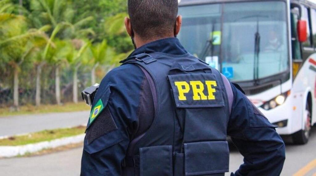 PRF prende foragido por tráfico de drogas após abordagem na BR-158 em Santa Maria