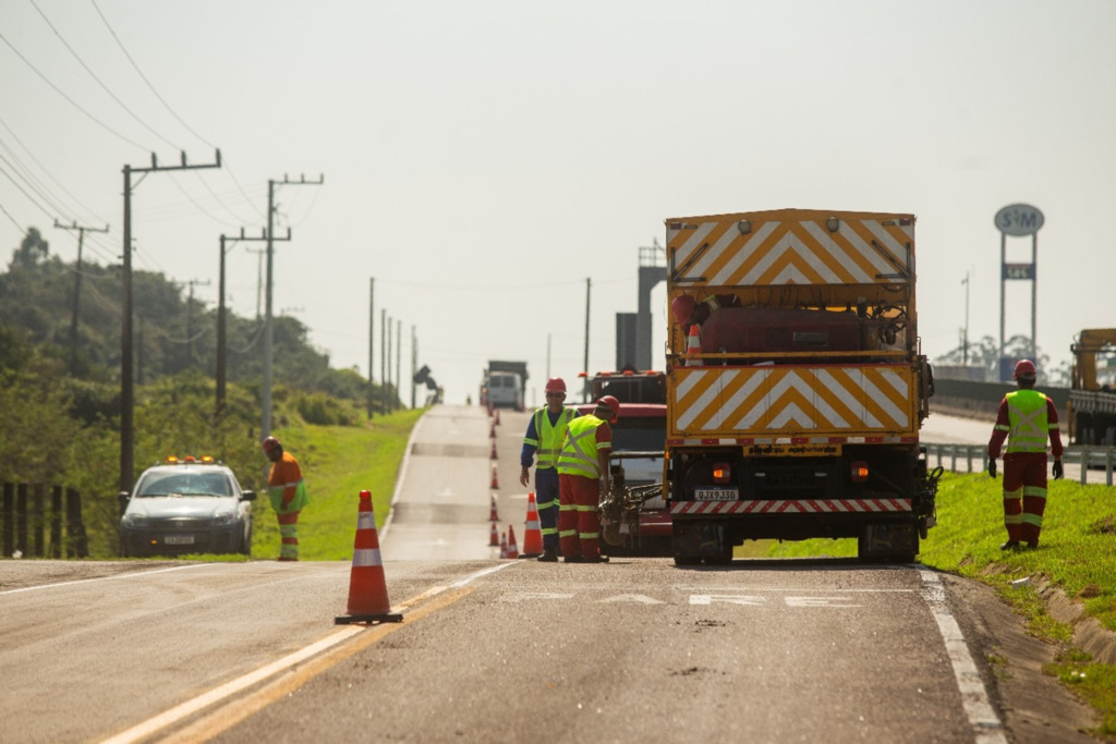 Programação Semanal de Obras CCR ViaCosteira