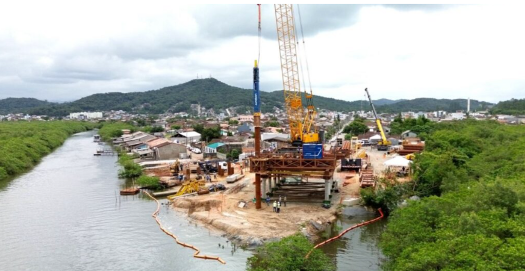 Obra da Ponte Joinville avança com uso de tecnologia inédita na cidade