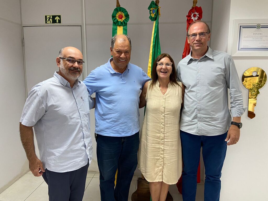 DEPUTADO FEDERAL ALCEU MOREIRA VISITA PREFEITURA DE TORRES E ACOMPANHA AJUSTES NA PONTE DE CONCRETO