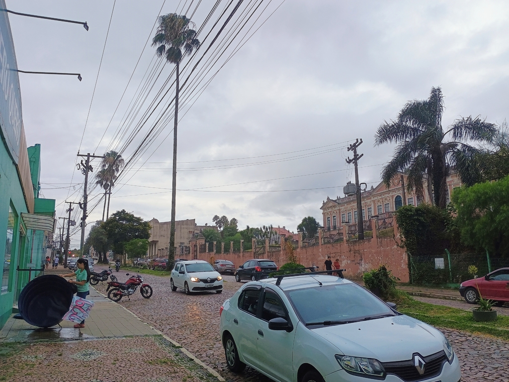 Clima em fevereiro será marcado por extremos