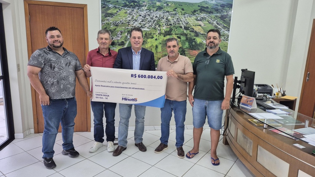 DEPUTADO MINOTTO ENTREGA MAIS DE R$ 2 MILHÕES PARA MUNICÍPIOS DO EXTREMO SUL CATARINENSE