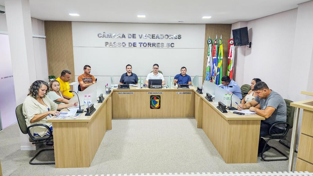 CÂMARA DE PASSO DE TORRES PROMOVE A PRIMEIRA SESSÃO ORDINÁRIA DO ANO