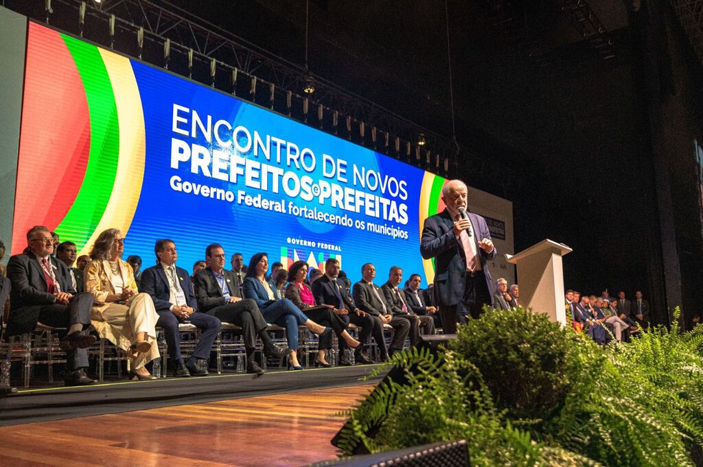 Mais de 80 prefeitos de SC participam do Encontro de Novos Prefeitos e Prefeitas